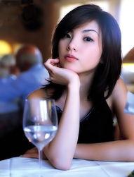 重庆美女爆料新闻报道最新,揭秘山城时尚圈背后的故事 第2张 重庆美女爆料新闻报道最新,揭秘山城时尚圈背后的故事 第2张